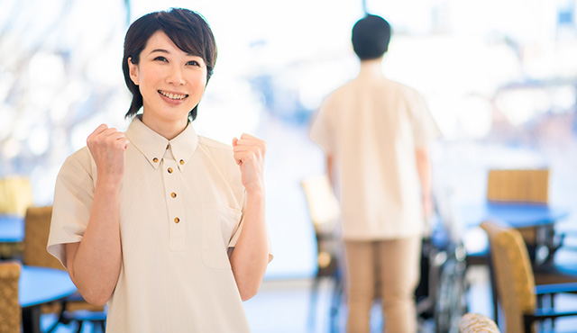 株式会社ベネッセスタイルケア メディカルホームまどか鶴川/【介護職員（夜勤のみ）】時給1922円〜／未経験可／主婦（主夫）が活躍中／社会保険完備／資格取得支援／社員登用あり／産休・育休制度実績あり／通勤手当