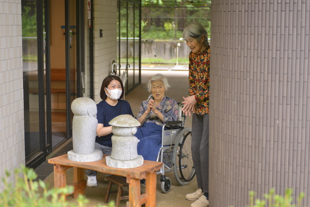 炉暖の郷