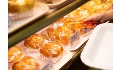 ＼地域の方々にも愛される『おいしいパン』をつくっています／